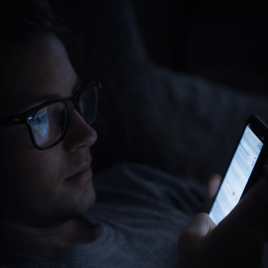 Night Scrolling Glasses